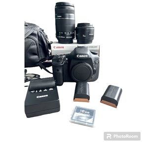 Canon EOS 7D DSLR Camera with Lens & Accessories Bundle